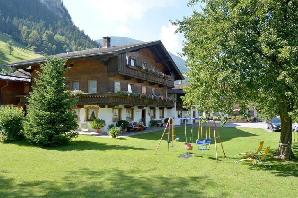 Landhaus Gredler Mayrhofen Esterno foto