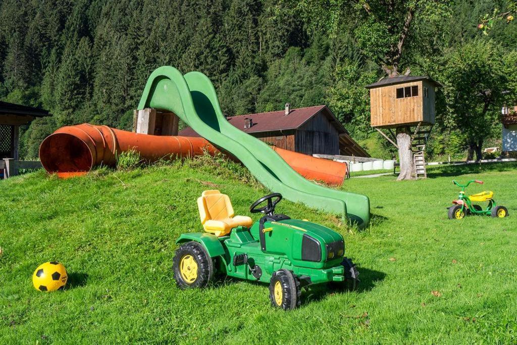 Landhaus Gredler Mayrhofen Esterno foto